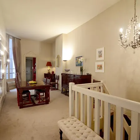 Rue Du Bac Luxury Apartment Paris